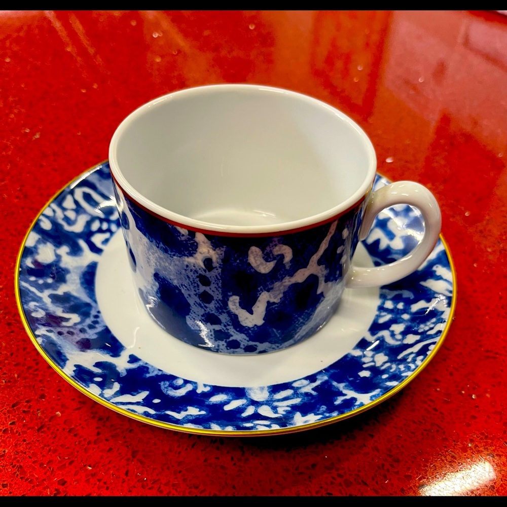 Ralph Lauren 30piece set of Round Hill China.  (5pc set x 6 place settings.)